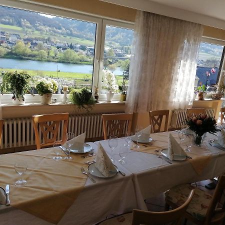 Wein Und Gastehaus Marlene Pohl Hotel Kinheim Buitenkant foto