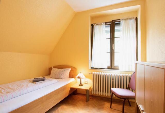Wein Und Gastehaus Marlene Pohl Hotel Kinheim Buitenkant foto