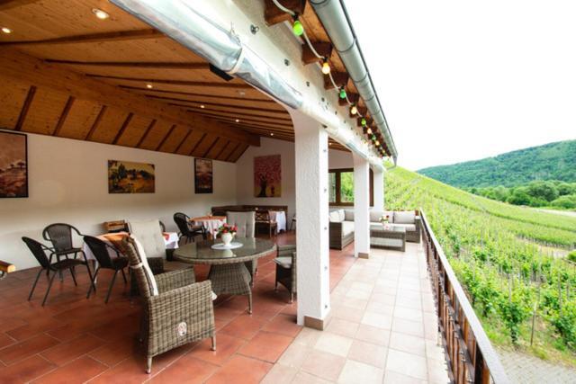 Wein Und Gastehaus Marlene Pohl Hotel Kinheim Buitenkant foto